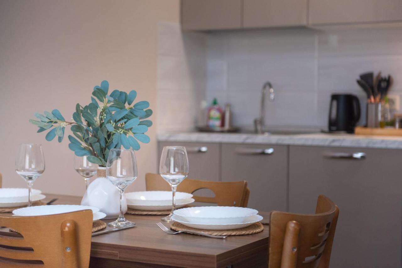 Gg Home - Cozy 1 Bedroom Apartment On Kazbegi Avenue 15 Tiflis Exterior foto